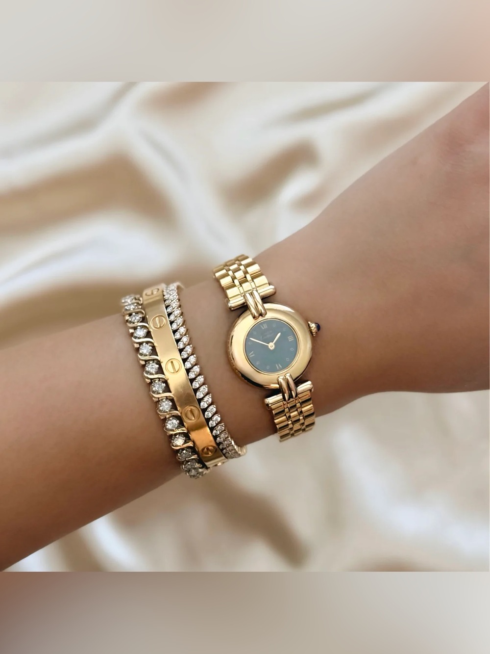 AUTHENTIC VINTAGE CARTIER GOLD WATCH - WITH BOX - Picture 2 of 8
